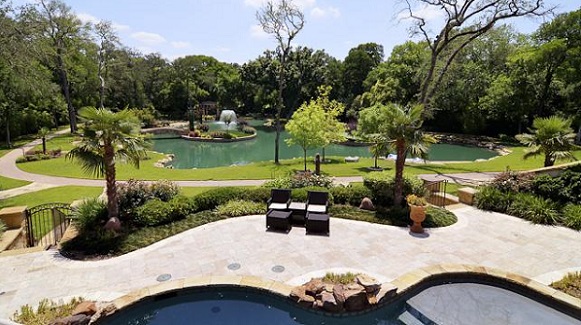 Mediterranean House Plan with 5 Bedrooms and 6.5 Baths - Plan 9767